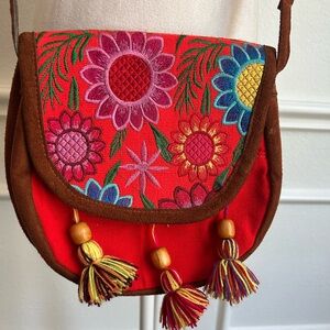 Embroidered Mexican Purse Floral Colorful Crossbody Bag, NWOT